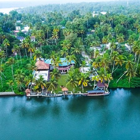 Voye Homes Majestic Retreat Resort Varkala Paravur Exterior photo