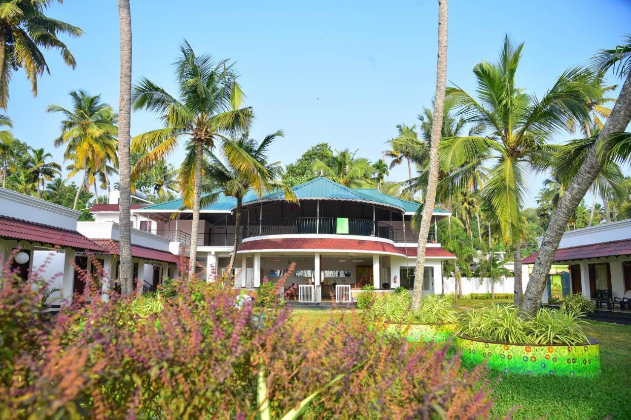 Voye Homes Majestic Retreat Resort Varkala Paravur Exterior photo