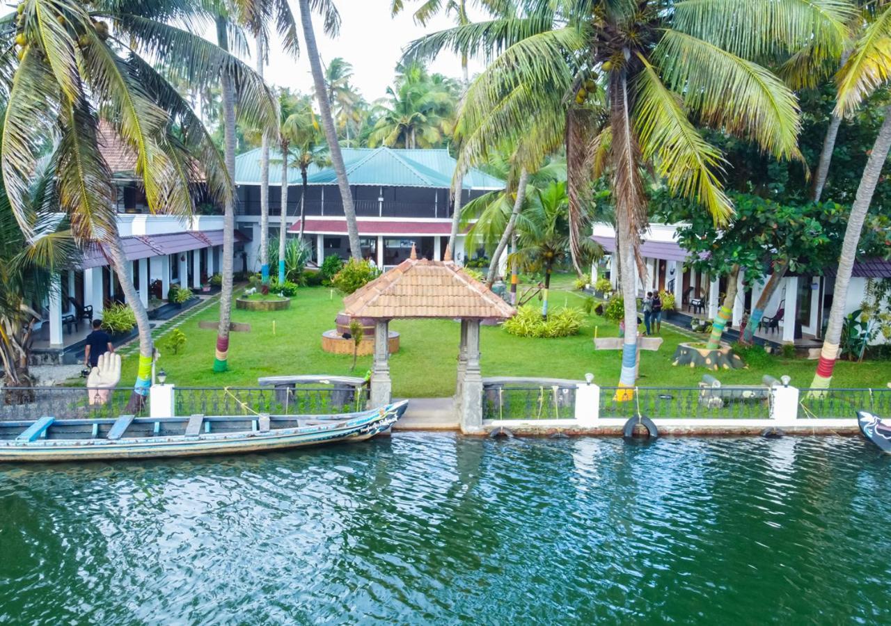 Voye Homes Majestic Retreat Resort Varkala Paravur Exterior photo